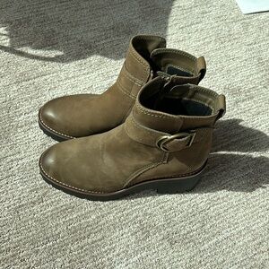 Blundo Water Proof combat boots